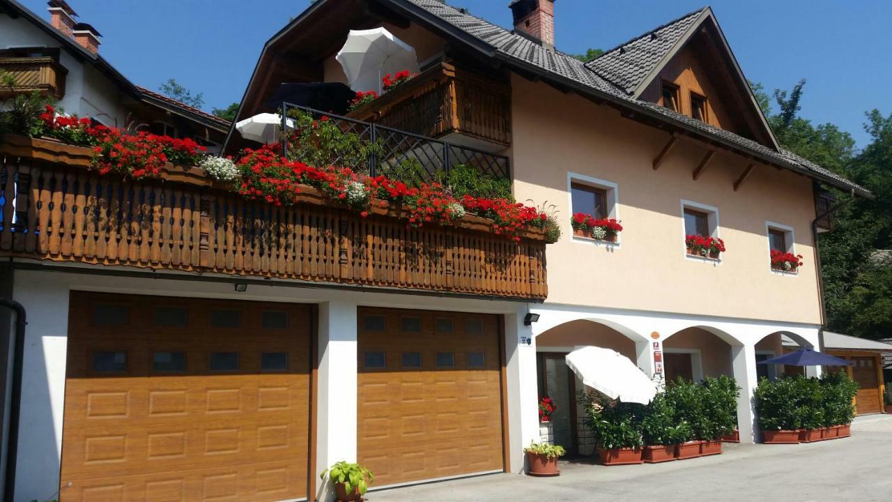 Apartmaji Mezan Bled Exterior photo